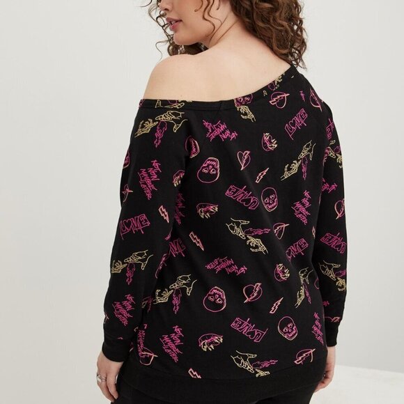 Torrid LoveSick Off-Shoulder Sweatshirt - Everyday Fleece Graffiti Black 3x NWT - Picture 3 of 10
